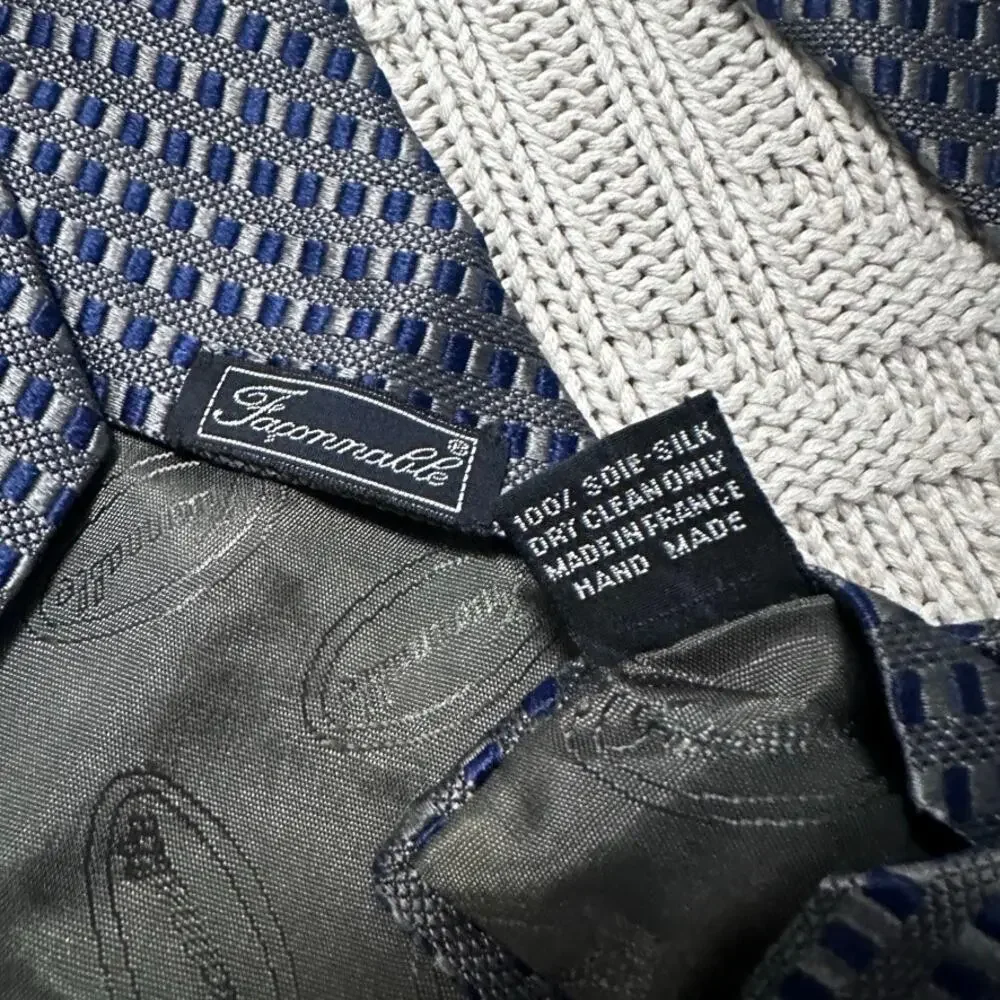 Faconnable navy and silver woven basketweave silk tie - Picture 3 of 5